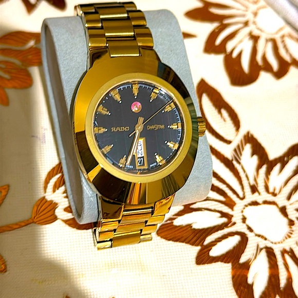 Almost new Rado watch - Picture 1 of 4